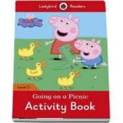 Peppa Pig: Going on a Picnic Activity Book. Ladybird Readers Level 2