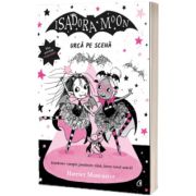 Isadora Moon urca pe scena