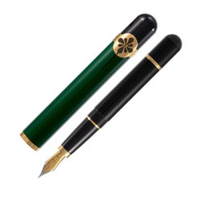 Stilou DIPLOMAT XO, cu penita M, din otel inoxidabil - black lacquer green gold